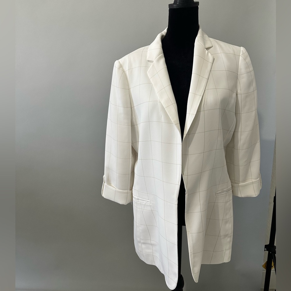 Calvin Klein White with tan blazer